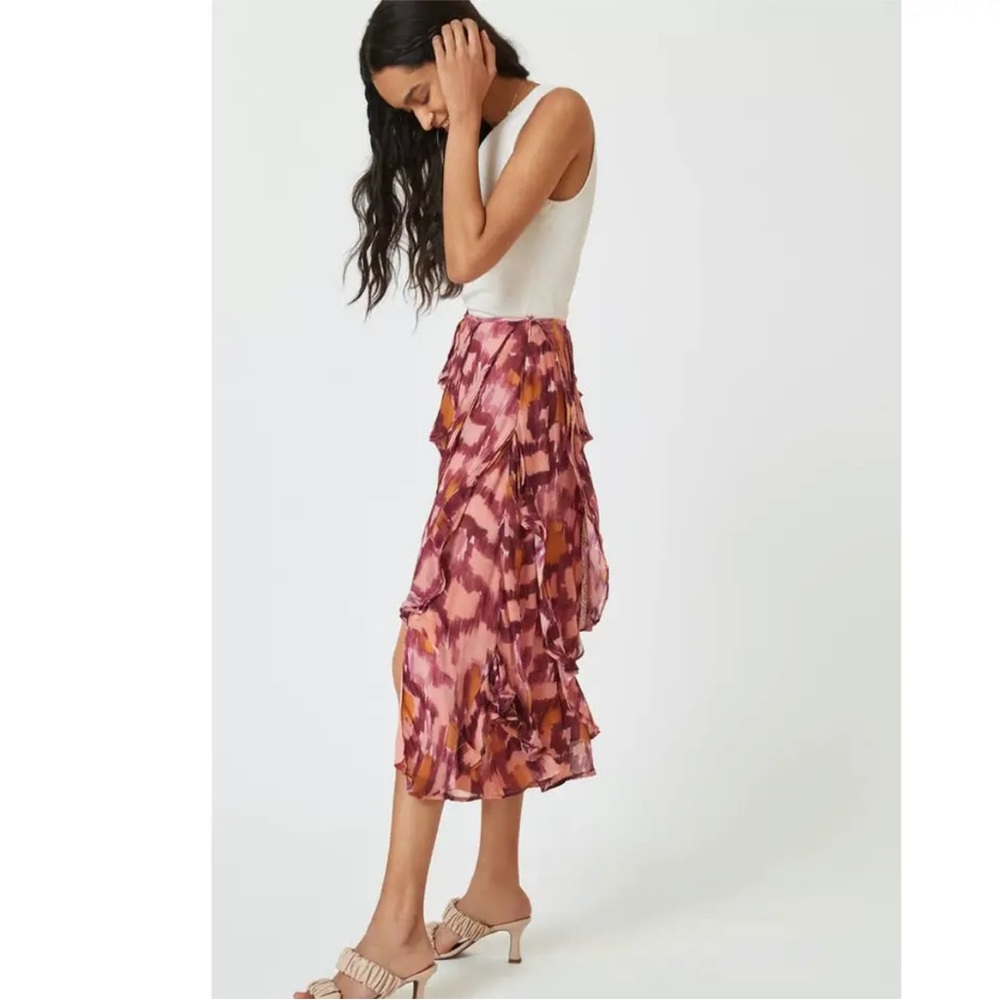 New Anthropologie A-Line Ruffle Slit Midi Skirt $160 SIZE 4 Purple Abstract